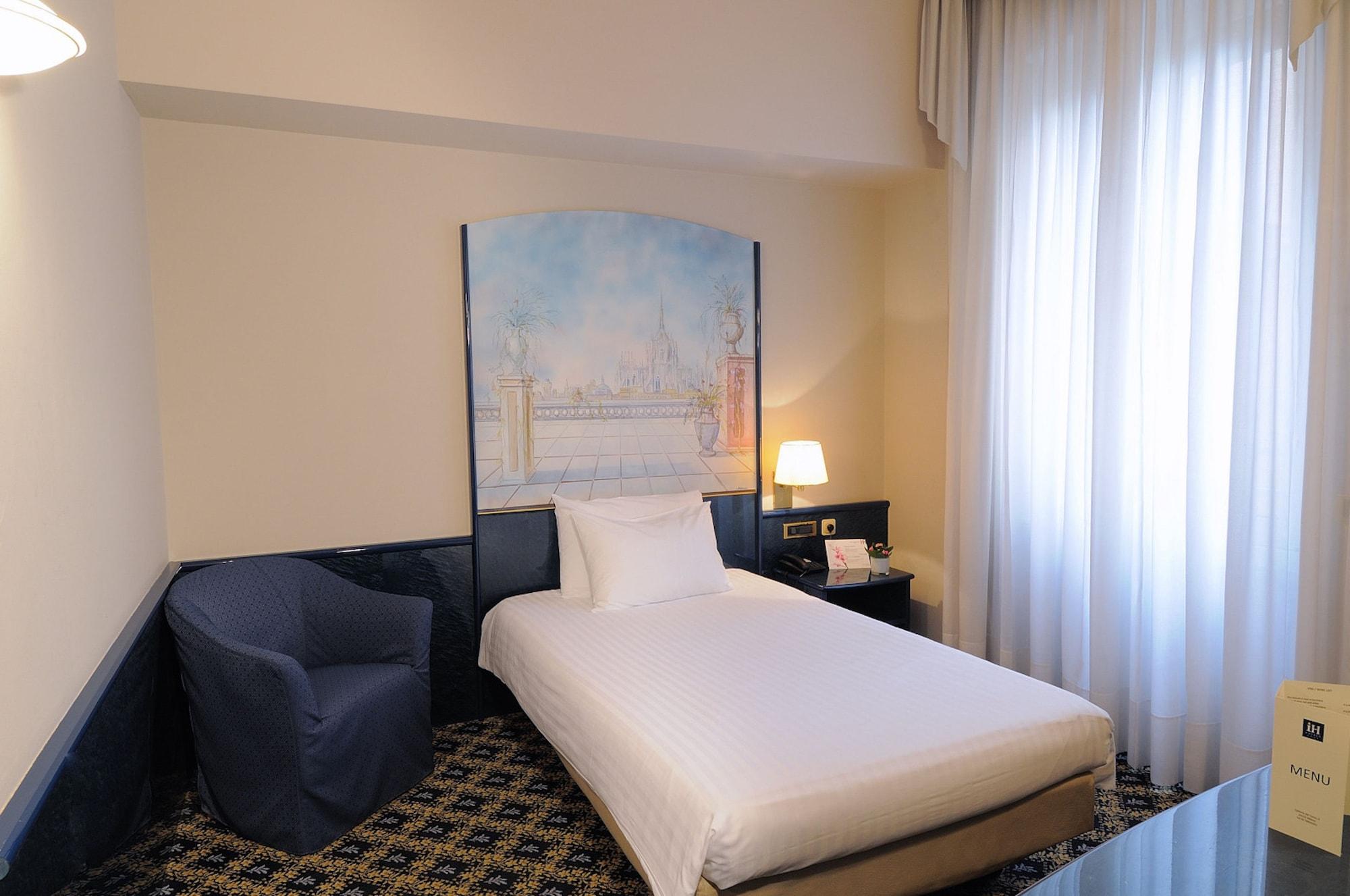 iH Hotels Milano Ambasciatori Esterno foto
