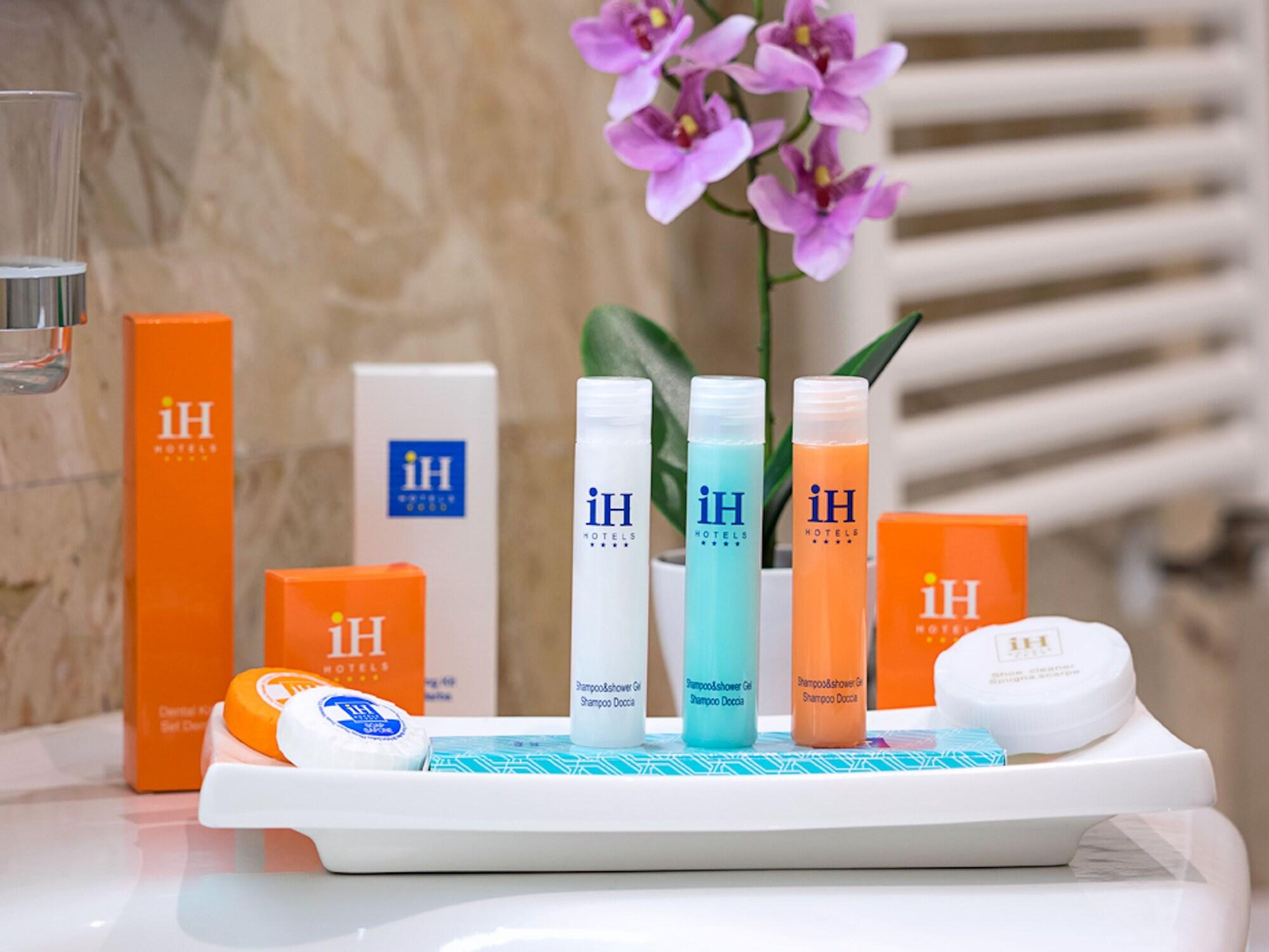 iH Hotels Milano Ambasciatori Esterno foto